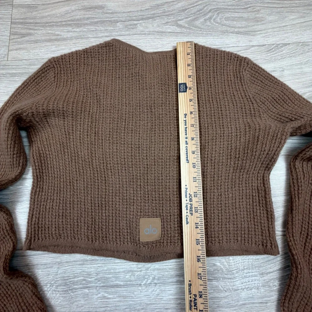 Alo Yoga Cashmere Waffle Knit Set Toasted Almond Crop Top High Waist Pants Sz M